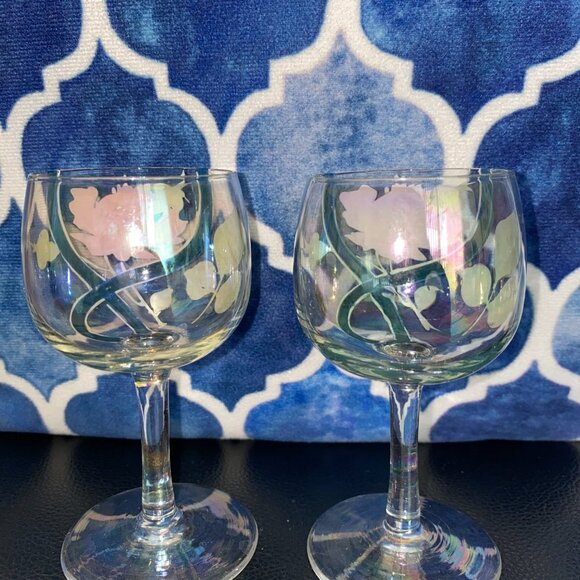 Wine Glass Small Hand Painted Rose and Buds Pink with Green 4.5" Set of Two - Picture 7 of 8